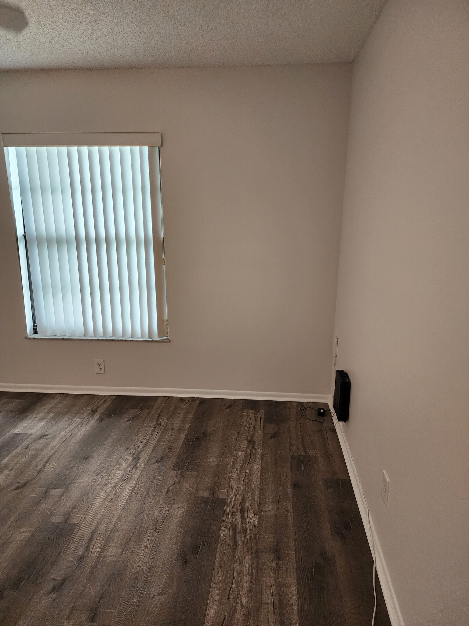 Building Photo - 28 Plantation Dr