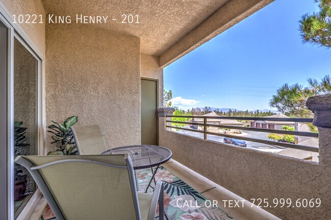 Building Photo - 10221 King Henry Ave
