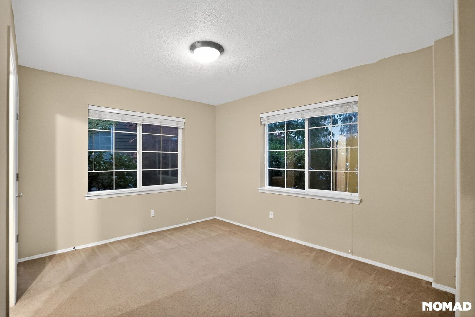 Building Photo - 2288 NW Oak Knoll Pl