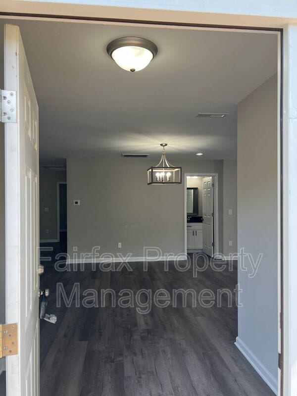 Building Photo - 2612 Owen St