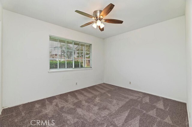 Building Photo - 15833 Ridgeway Ave