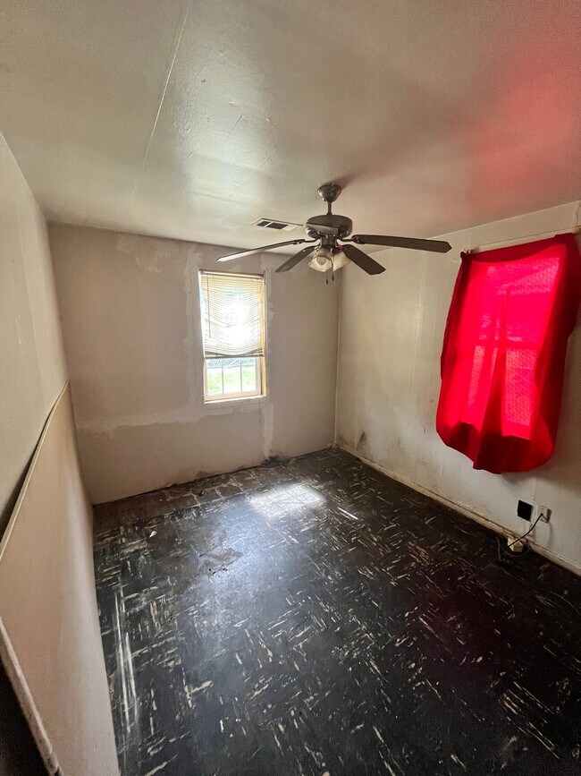 Building Photo - 3355 Lunceford St
