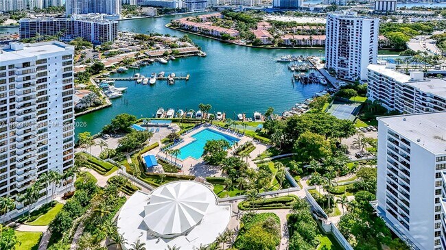 Building Photo - 600 Three Islands Boulevard