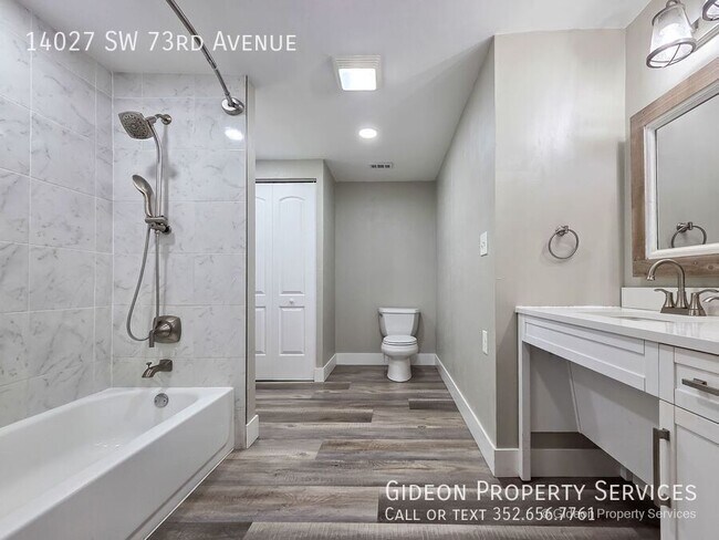 Building Photo - 14027 SW 73rd Ave