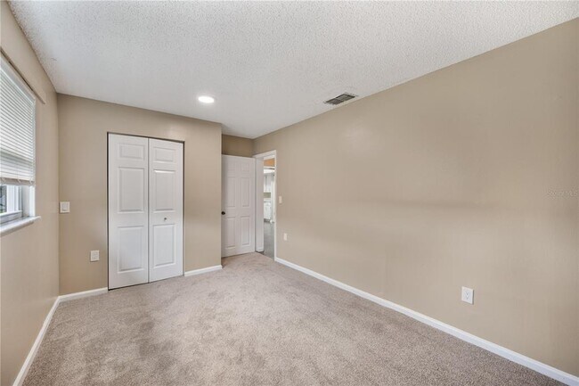 Building Photo - 5513 Karan Ct