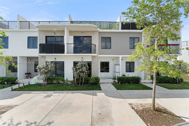 Primary Photo - 14590 SW 260th St