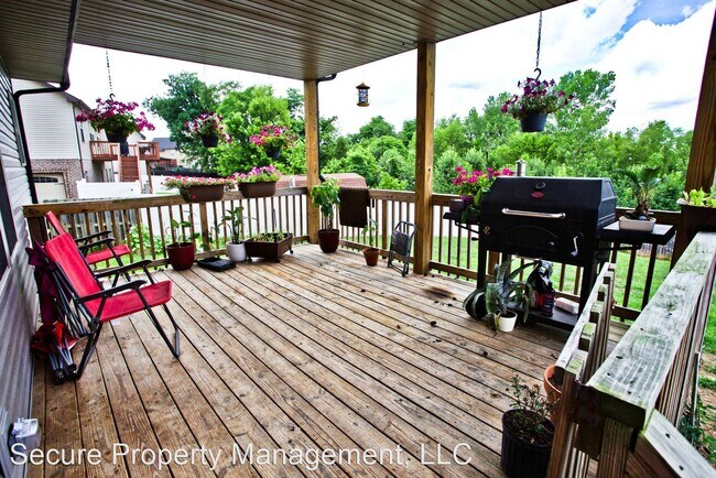 Building Photo - 3 br, 2.5 bath House - 1521 Bonnie Blue Ave