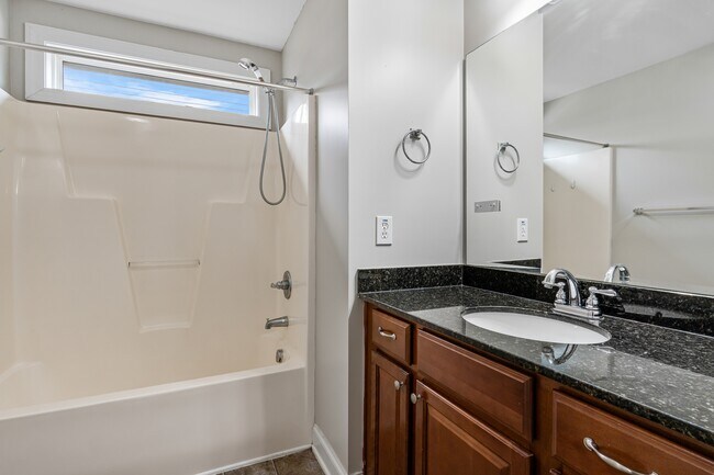 Building Photo - 403 Pisgah Flats Ct