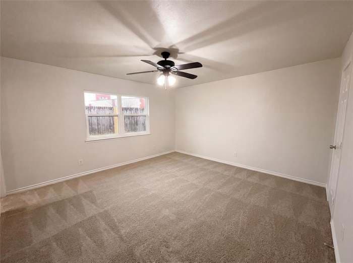 Building Photo - 3732 Sugarberry Dr