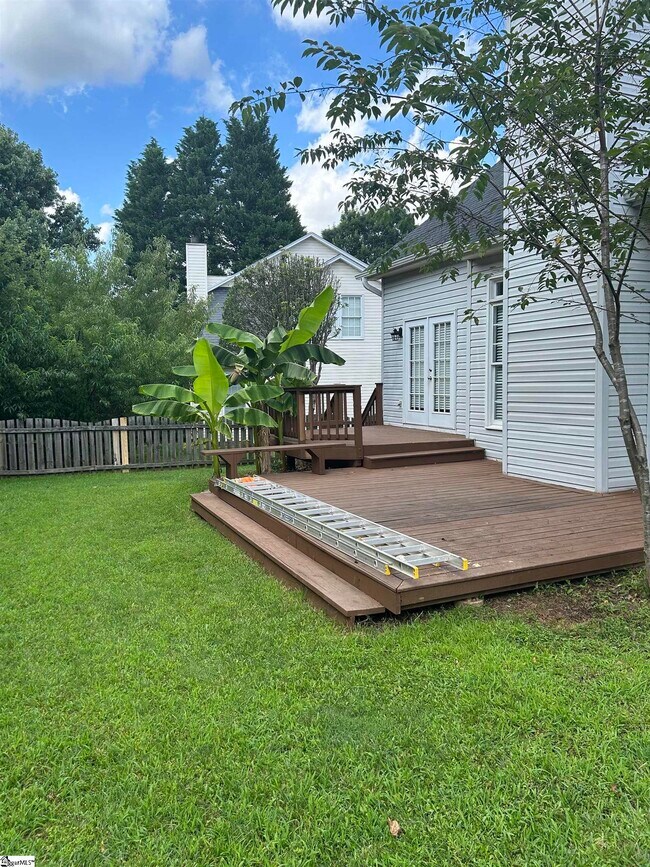 Building Photo - 5 Riverton Ct