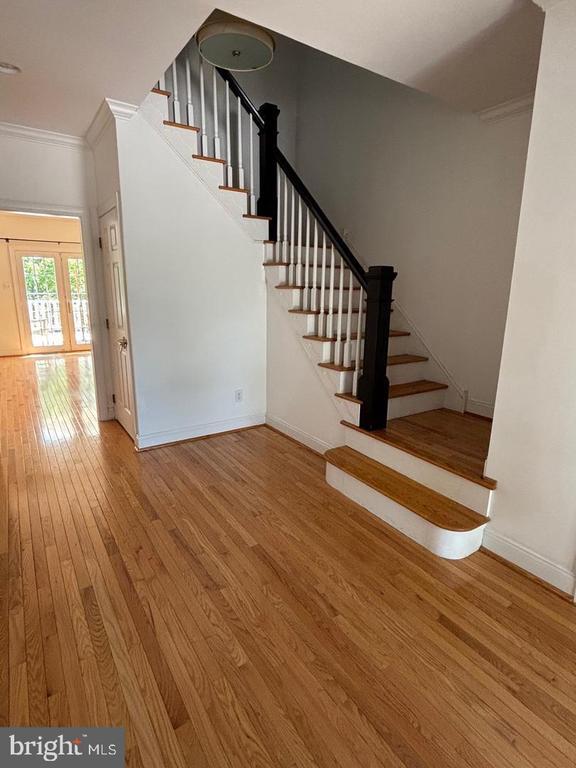 Building Photo - 571 Gramercy Ln