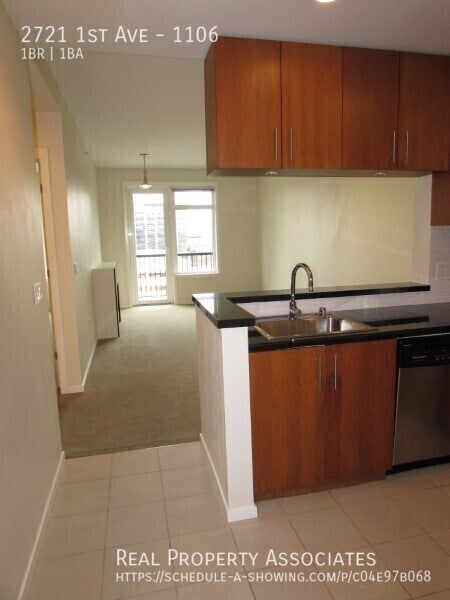 Building Photo - 2721 1st Ave