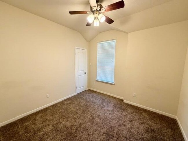 Building Photo - 1106 Merganser Way