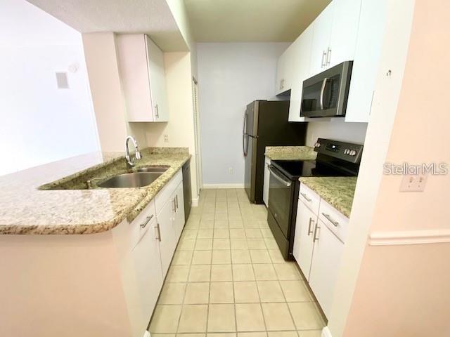 Building Photo - 14304 Fredricksburg Dr