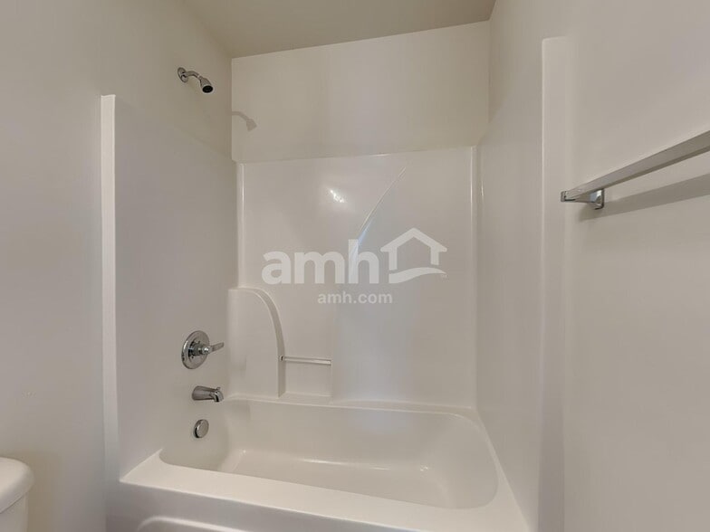 Building Photo - 5778 Misty Hill Cir