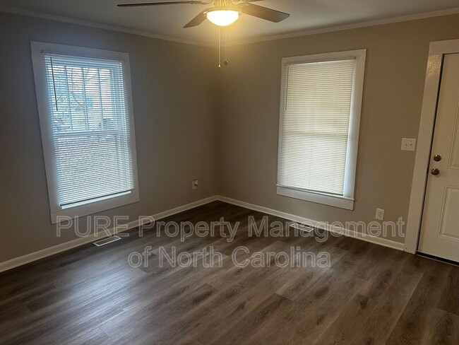 Building Photo - 411 W 10th St