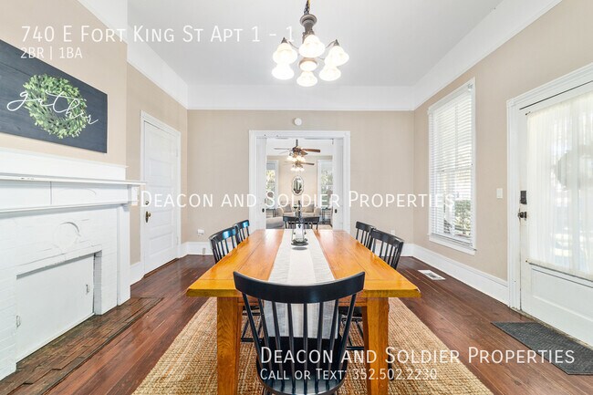 Building Photo - 740 E Fort King St