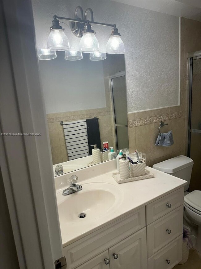 Building Photo - 15304 SW 81st Ln