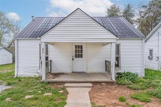 Building Photo - For Rent