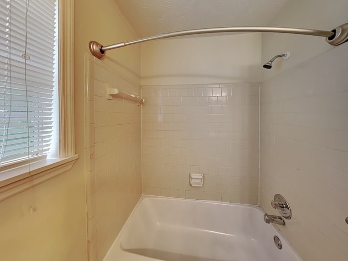 Building Photo - 1241 Wellhouse Walk