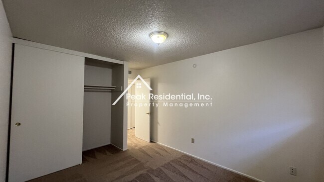 Building Photo - 6319 San Benito Way