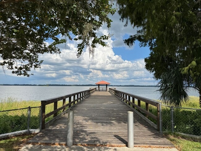 Building Photo - Peek-a-Boo Lake Views of Little Lake Harri...