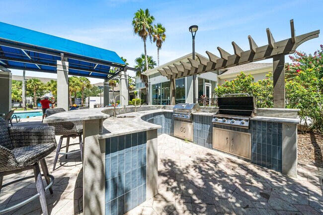 Building Photo - 9763 Magnolia Blossom Dr