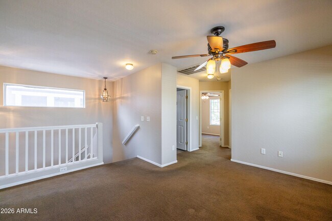 Building Photo - 1531 S Longspur Ln