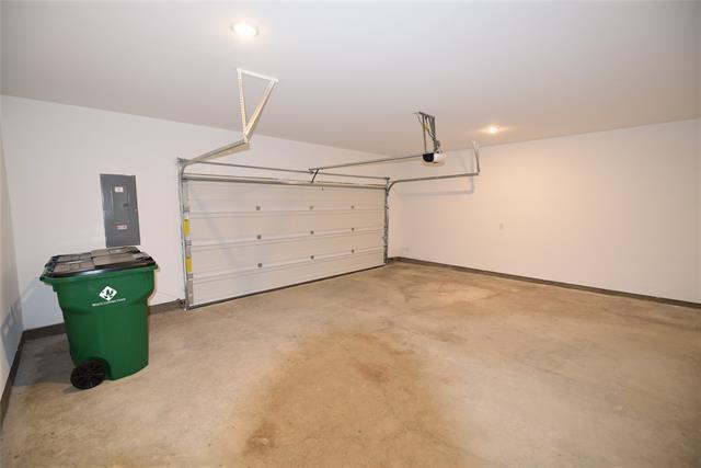Building Photo - 3860 Keya Dr