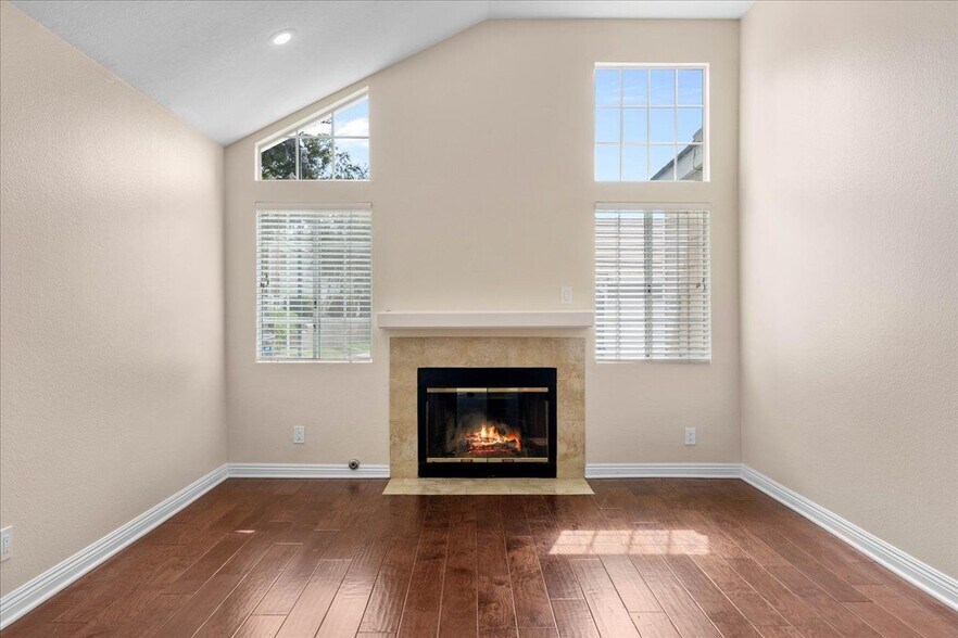 Building Photo - 6642 Brighton Pl