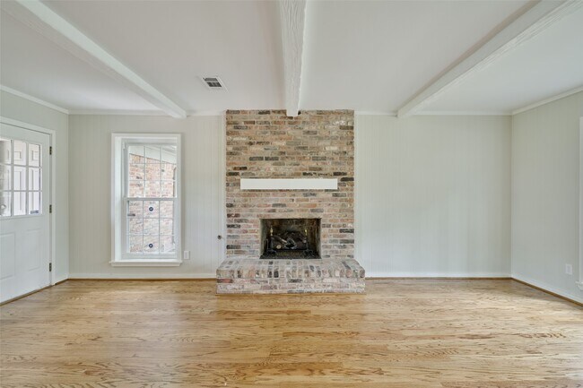 Building Photo - 12402 Stafford Springs Dr