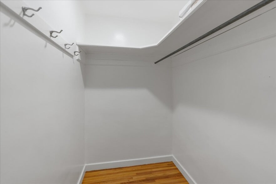 Pantry - 1519 Adams St NE