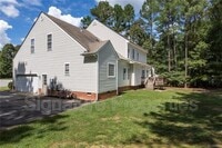 Building Photo - 5100 Beachmere Ct