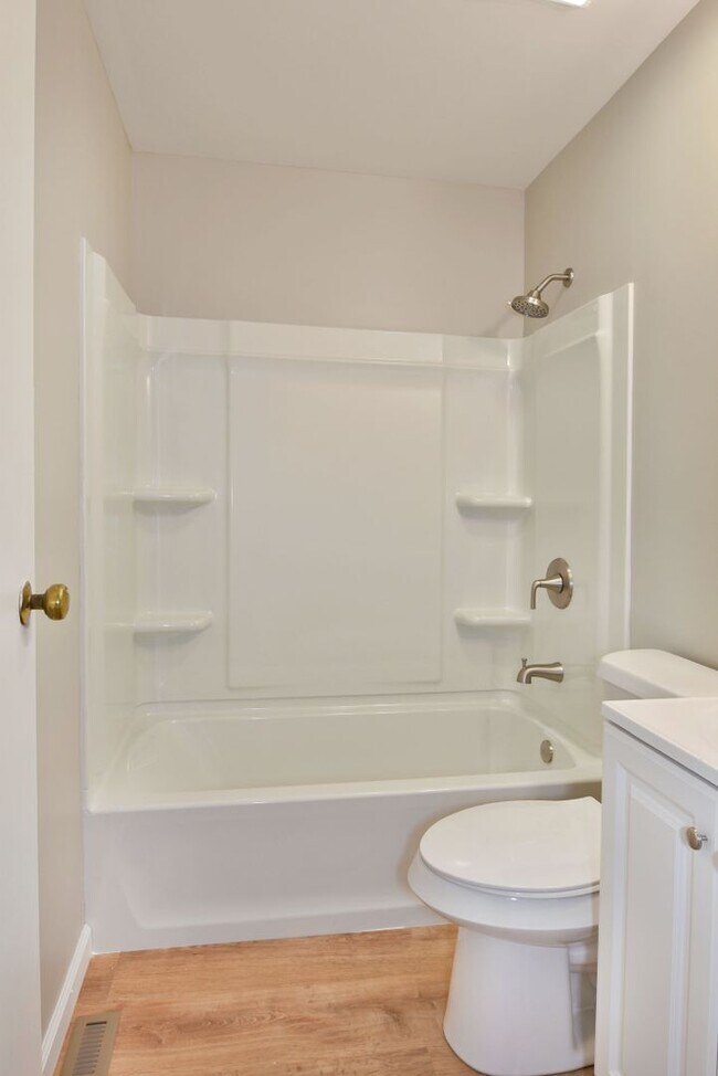 Building Photo - RENTAL AVAILABLE!