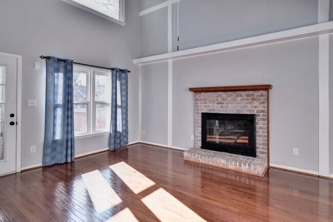 Building Photo - Great Corner Lot in Kiln Creek