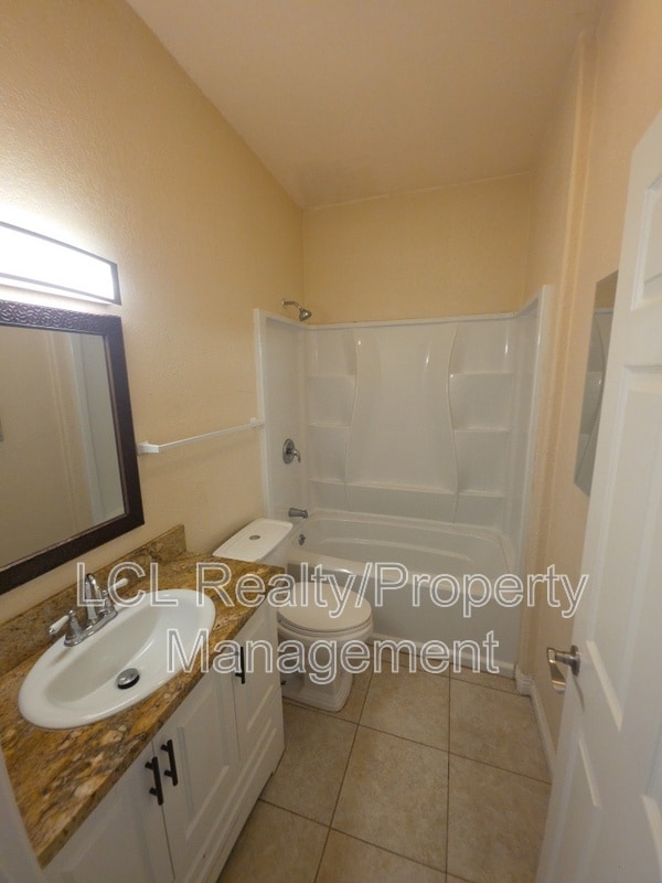 Building Photo - 32958 CA-74