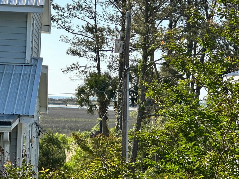 Building Photo - 11670 Ocean Hwy