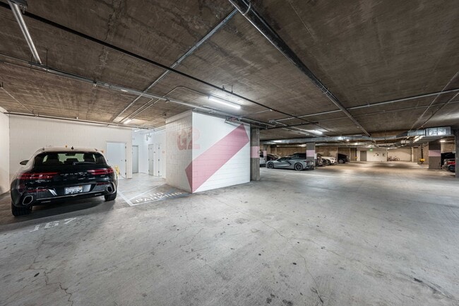 Building Photo - 1234 Wilshire Blvd