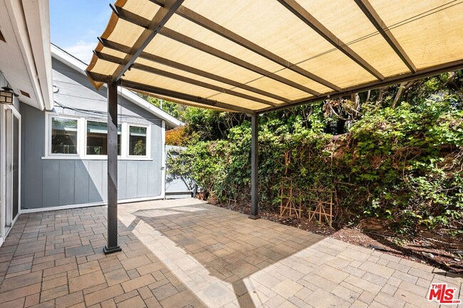 Building Photo - 8255 Tuscany Ave