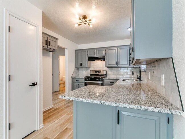 Building Photo - 3504 Quail Run Dr