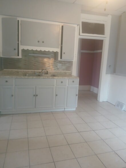 Kitchen area - 2252 Whitney Ave