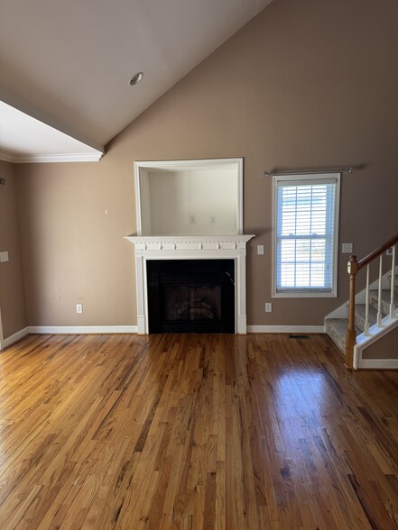 Living room - 7649 Keistlers Store Rd