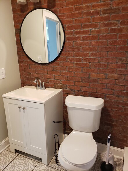 Bathroom view 2 - 46 Dennis St