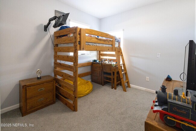 Building Photo - 35 Mercutio Ln