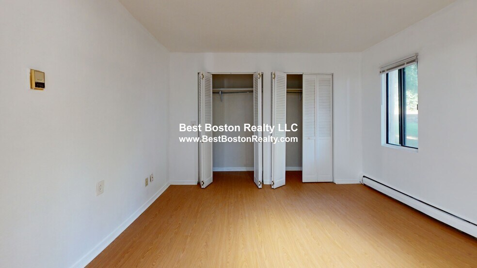 Building Photo - 100 Fellsview Terrace