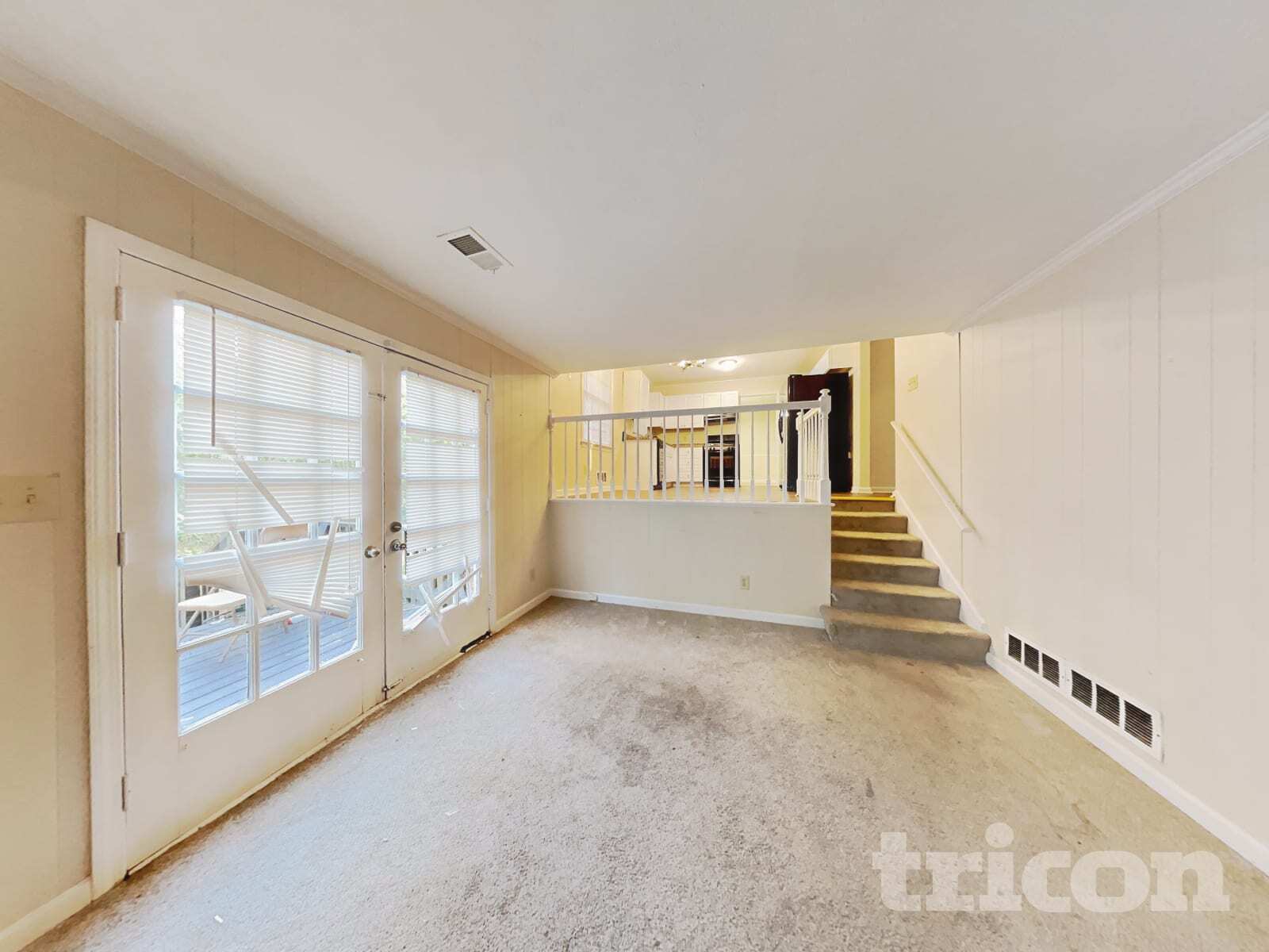 Building Photo - 832 S Deshon Rd