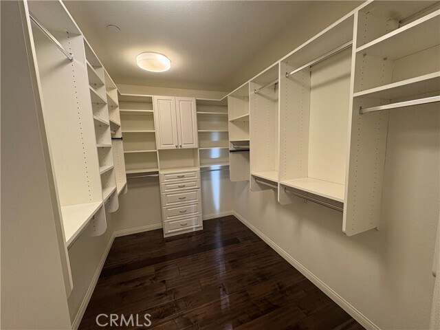 Building Photo - 865 Sunset Pl