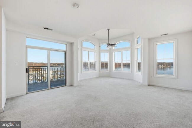 Building Photo - 500 Belmont Bay Dr