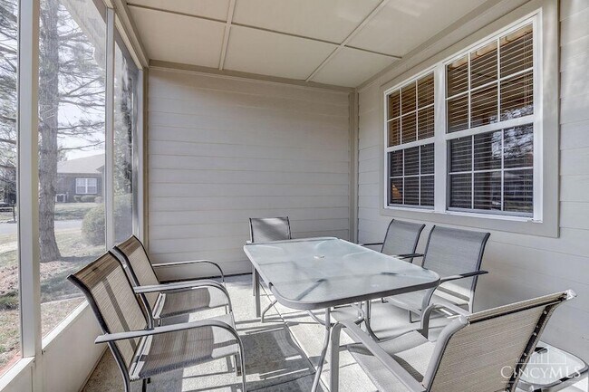 Building Photo - 6821 Gentry Ln