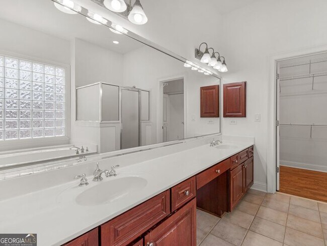 Building Photo - 5074 Healey Dr